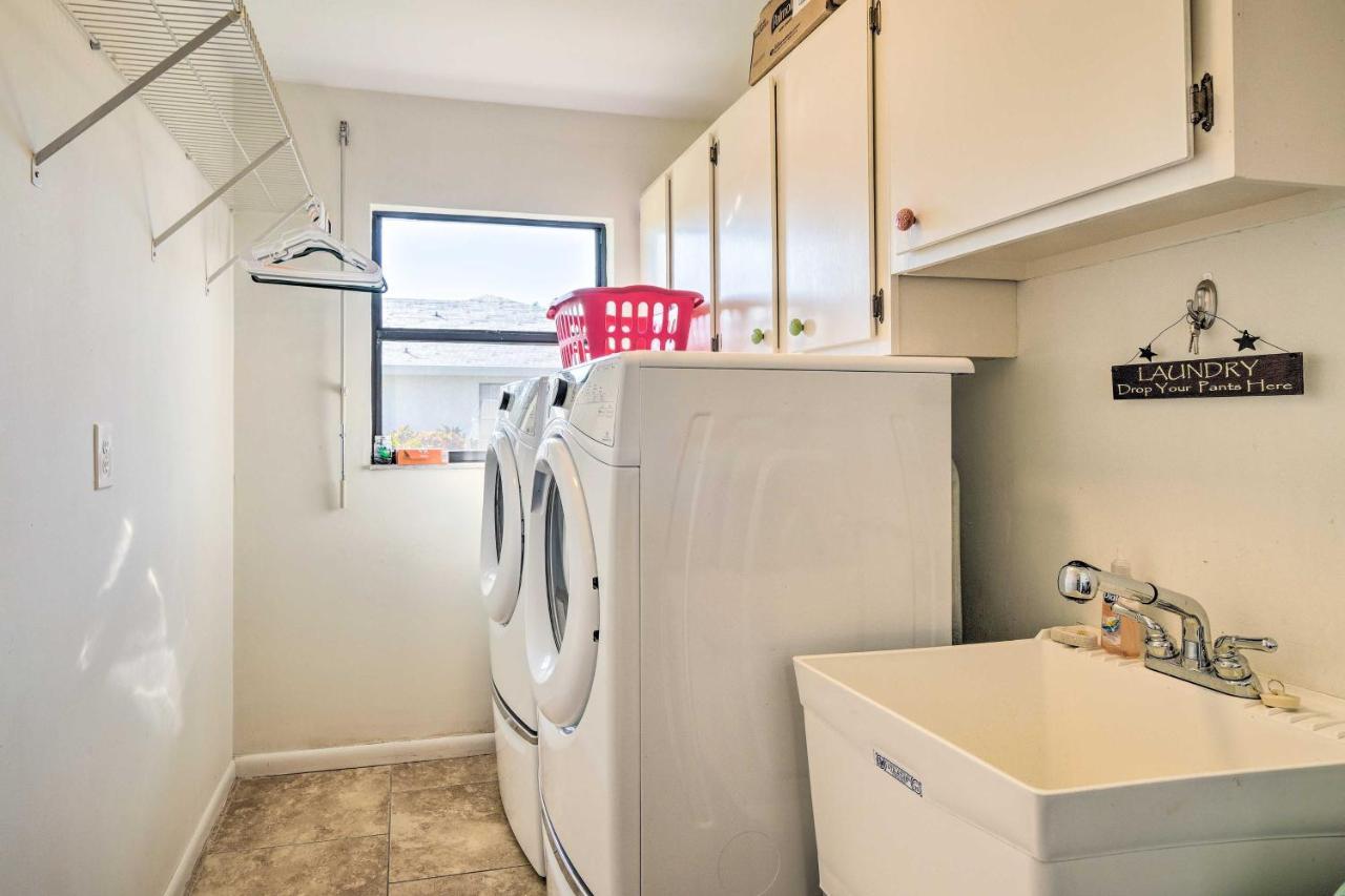 Pet-Friendly Fort Myers Home With Patio And Grill! North Fort Myers Ngoại thất bức ảnh